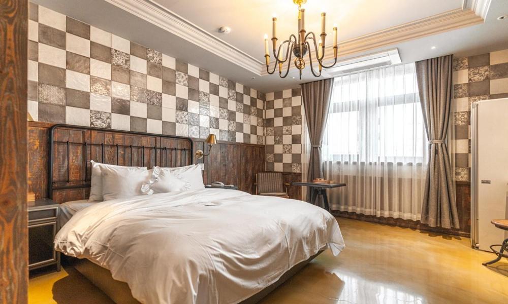 Daegu February Hotel Dongseongro Bagian luar foto