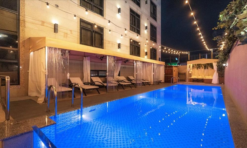 Daegu February Hotel Dongseongro Bagian luar foto